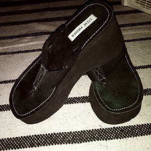 Steve Madden Black Platform / Sandal Size 8